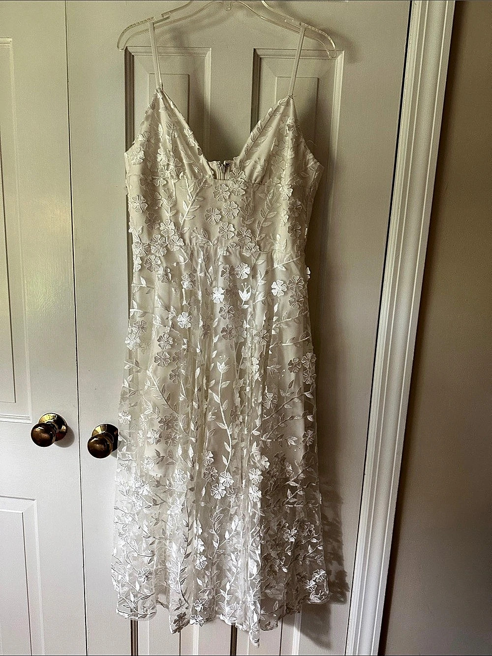 SAULEE Floral Lace Midi Dress in White Size 4 Like New